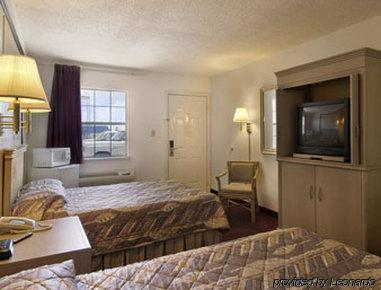 Knights Inn Midland Phòng bức ảnh
